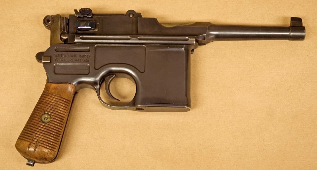 Mauser C96 Broomhandle 7.63mm – Pre-WWI Commercial, Matching Numbers & Stock